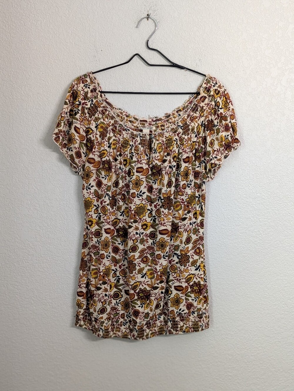 Lucky Brand Cotton Floral Top Tee Size XL Smocked Stretchy Boho Cottage Casual - Picture 3 of 10
